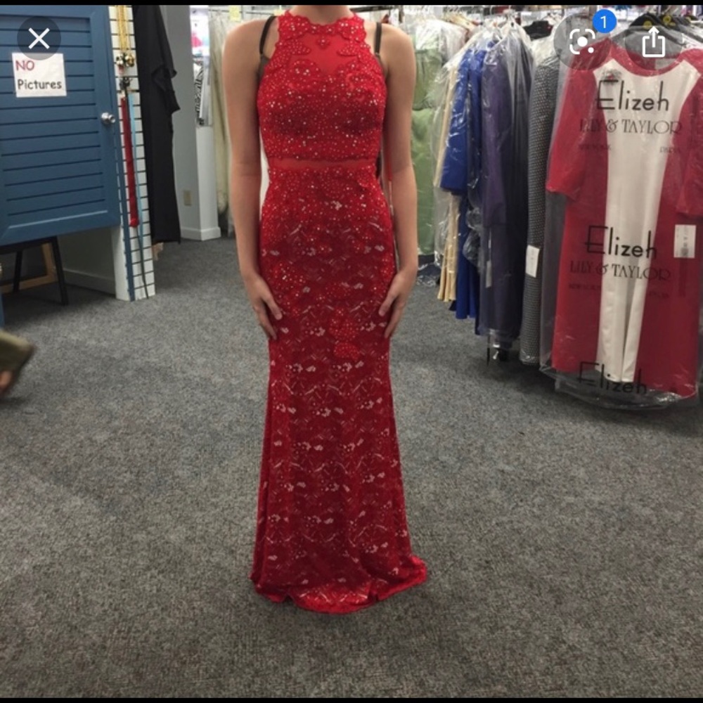 Anny Lee prom dress